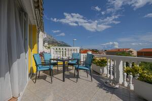 Appartamento di due stanze Bascavoda - Baška Voda Appartamento di due stanze Bascavoda - Baška Voda, Macarsca - Makarska (A-21609-a)