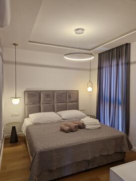 Apartmaji z bazenom za družine z otroci Sveti Filip i Jakov, Biograd - 21627