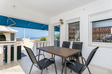 Appartementen met zwembad geschikt voor gezinnen met kinderen Sumpetar, Omis - 21633