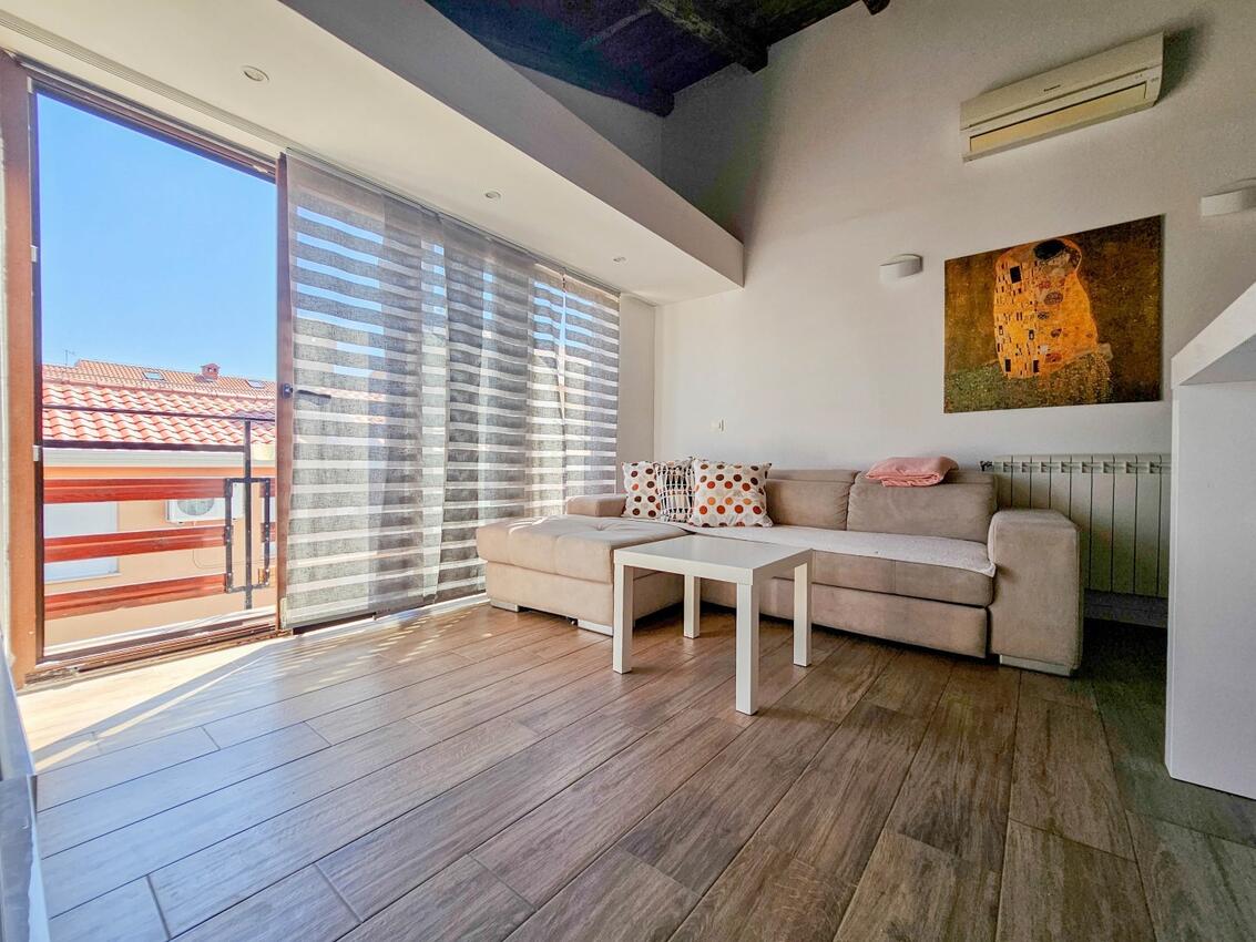 Apartment - A-21641-a