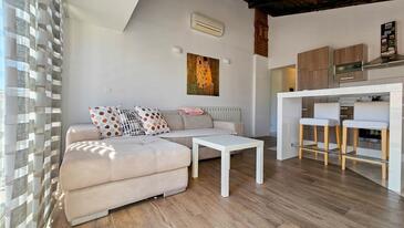 Apartment Novigrad, Istria