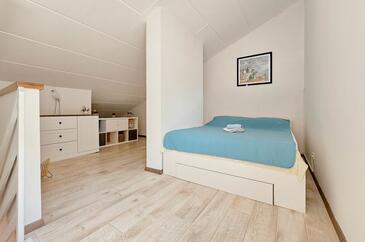 Apartmanok Internet hozzáféréssel Mareda, Novigrad - 21642