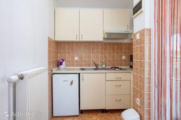 Apartmanok a tenger mellett Tisno, Murter - 21657