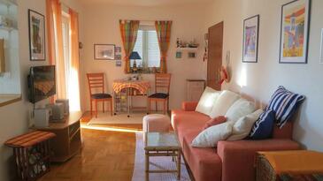 One bedroom apartment Malinska, Krk (A-21670-a)