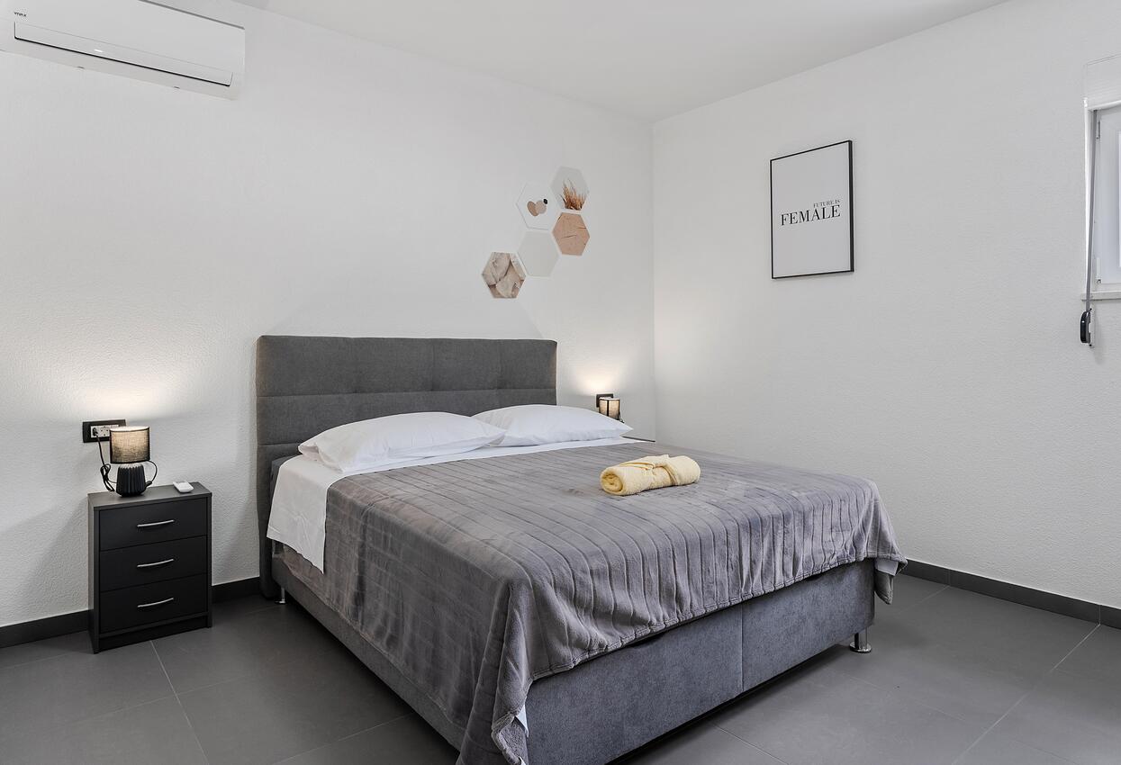 Casa con piscina per famiglia Kastel Sucurac, Castelli - Kaštela - 21678