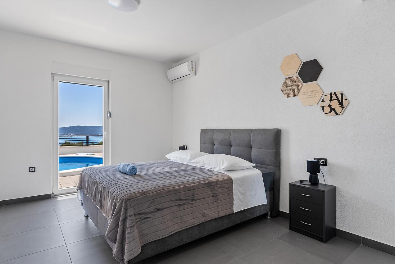 Casa con piscina per famiglia Kastel Sucurac, Castelli - Kaštela - 21678