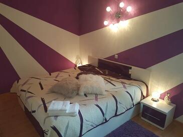 Apartmány s parkoviskom Malinska, Krk - 21684