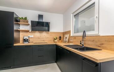 Appartementen aan zee Vantacici, Krk - 21690
