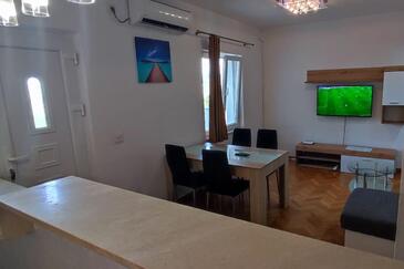 Familiehuis met zwembad Podstrana, Split - 21718