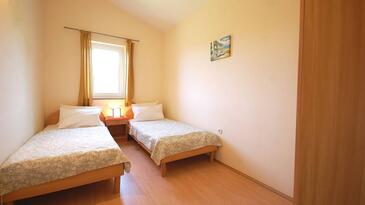 Apartmány s parkovištěm Kremenići, Krk - 21724