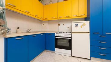 Ferienwohnungen mit Parkplatz Malinska, Krk - 21727