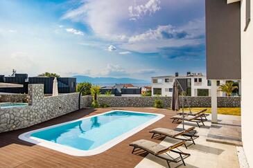 Апартаменты с бассейном Вантачичи - Vantačići, Крк - Krk - 21738 Adriatic.hr