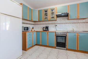 Apartmani s parkingom Vir - Pedinka, Vir - 21752