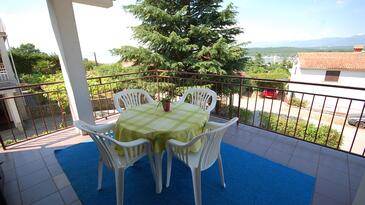 Apartmanok parkolóhellyel Njivice, Krk - 21762