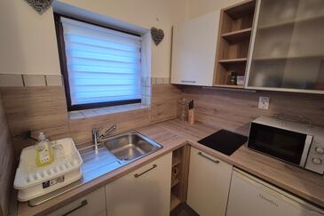 Apartmány s parkovištěm Njivice, Krk - 21763