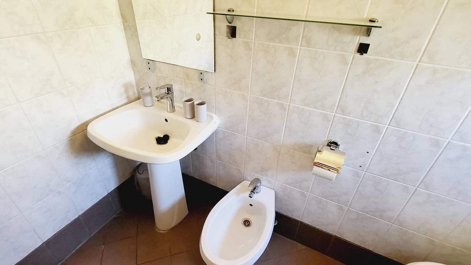 A-21763-b - Alloggi privati - Appartamenti con parcheggio Gnivizze - Njivice, Veglia - Krk