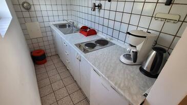 Apartmani s parkingom Njivice, Krk - 21763