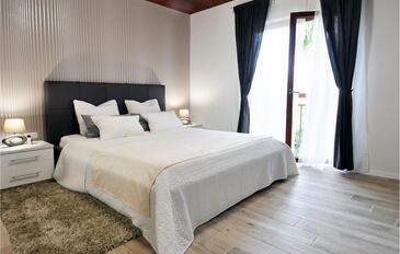 Ház családok részére medencével Pjescana Uvala, Pula - 21764