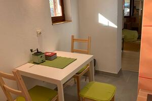 Studio Appartement Njivice Studio Appartement Njivice, Krk (AS-21770-a)