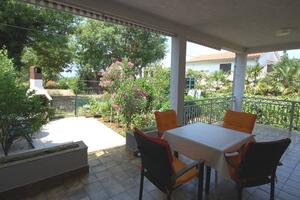 2-Zimmer-Ferienwohnung Njivice 2-Zimmer-Ferienwohnung Njivice, Krk (A-21771-a)