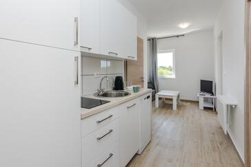 Apartmanok parkolóhellyel Vir - 21782