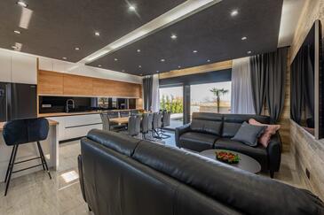 Luxusvilla a tenger mellett medencével Privlaka, Zadar - 21788