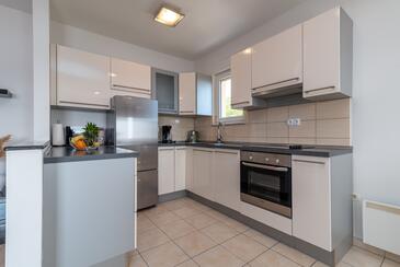 Apartment with terrace Trogir, Central Dalmatia