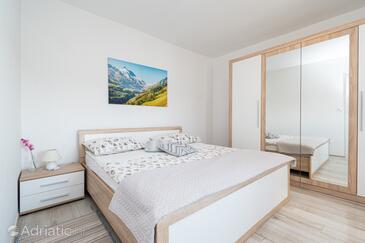 Apartmani s parkingom Poljica, Zadar - 21807