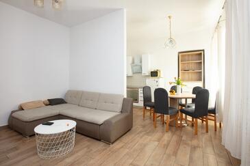 Dwupokojowy apartament Sibenik (A-21816-a(