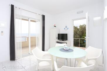 Apartments by the sea Podgora, Makarska - 21817
