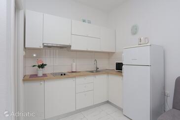 Leiligheter ved sjøen Podgora, Makarska - 21817