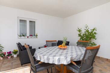 Apartament cu două camere Makarska (A-21823-a)