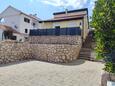Overnatting Vinjerac, Zadar, Overnatting 21841 - Feriehus blizu mora med en rullesteinstrand.