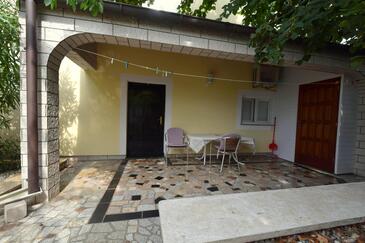 Апартаменты с парковкой Нивице - Njivice, Крк - Krk - 21846