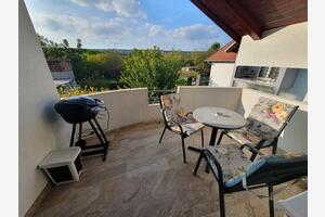 Appartamento di due stanze Tenin - Knin, Morlacca - Zagora (A-21851-a)