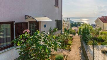 Apartmaji s parkingom Njivice, Krk - 21857 Adriatic.hr