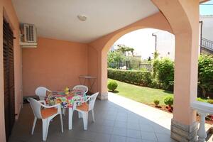 Egyszobás apartman Njivice Egyszobás apartman Njivice, Krk (A-21860-b)