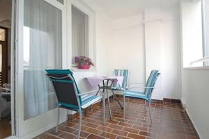 Egyszobás apartman Njivice Egyszobás apartman Njivice, Krk (A-21866-a)