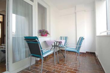 Appartamenti con parcheggio Gnivizze - Njivice, Veglia - Krk - 21866