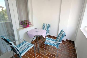 Egyszobás apartman Njivice, Krk (A-21866-a(