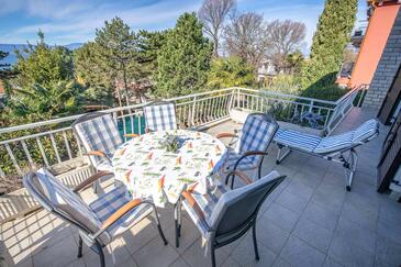 Apartments by the sea Njivice, Krk - 21868