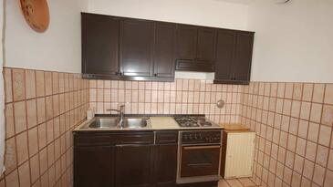 Appartamenti con parcheggio Gnivizze - Njivice, Veglia - Krk - 21869