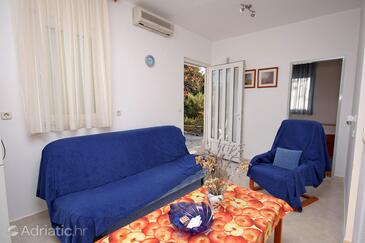 Apartments with parking space Rogoznica - 2187
