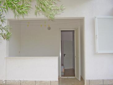 Apartments with parking space Rogoznica - 2187