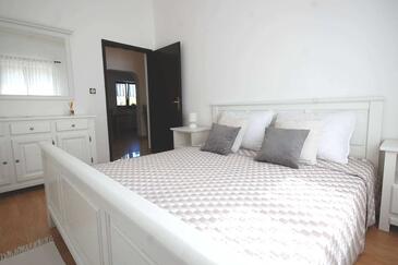 Appartamenti con parcheggio Gnivizze - Njivice, Veglia - Krk - 21871