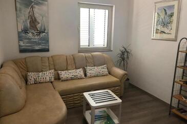 Apartmaji s parkingom Hvar - 21877
