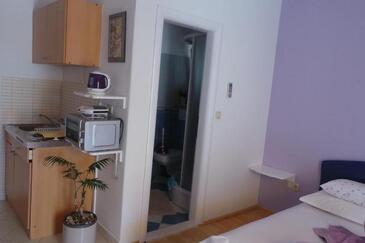 Apartmány s parkovištěm Hvar - 21877