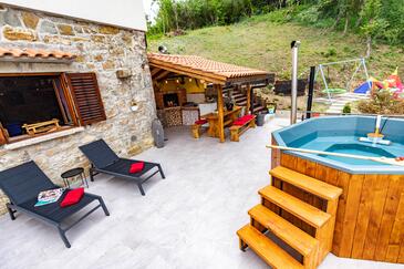 Familiehus med parkering Rašpor, Sredisnja Istra - 21878 Adriatic.hr
