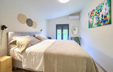 Apartmány s parkovištěm Njivice, Krk - 21889