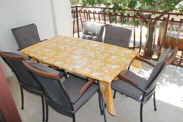 Ferienwohnungen am Meer Zaboric, Sibenik - 2190